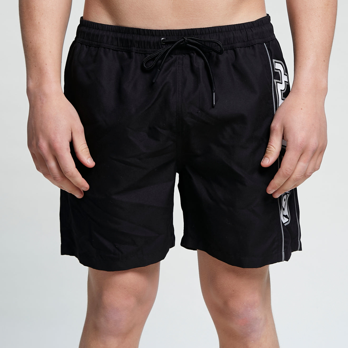 Short Rusty Sm Bs Black