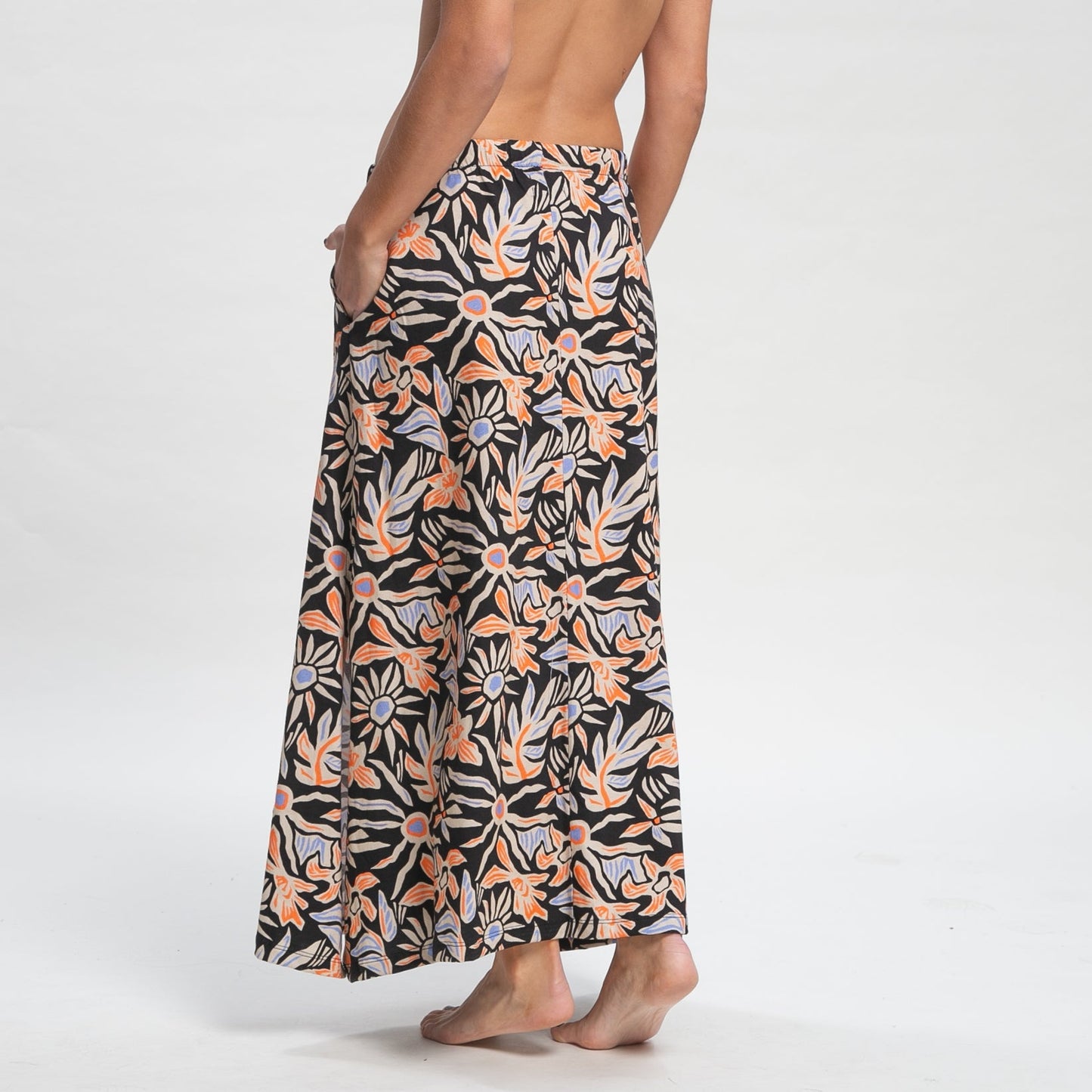 Pollera Rusty Cutout Maxi Skirt Ld Black