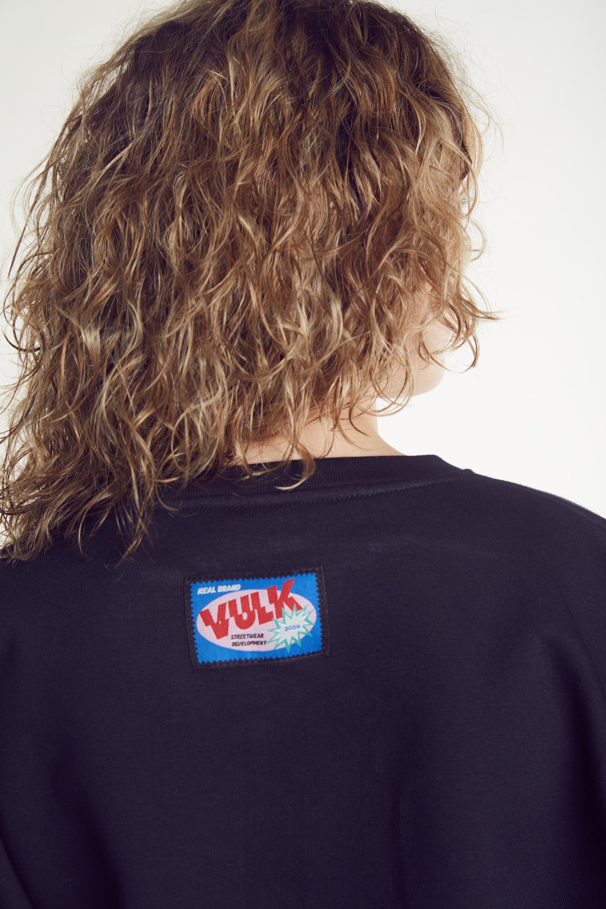 buzo_vulk_laundry_crew_black#BK#BLACK