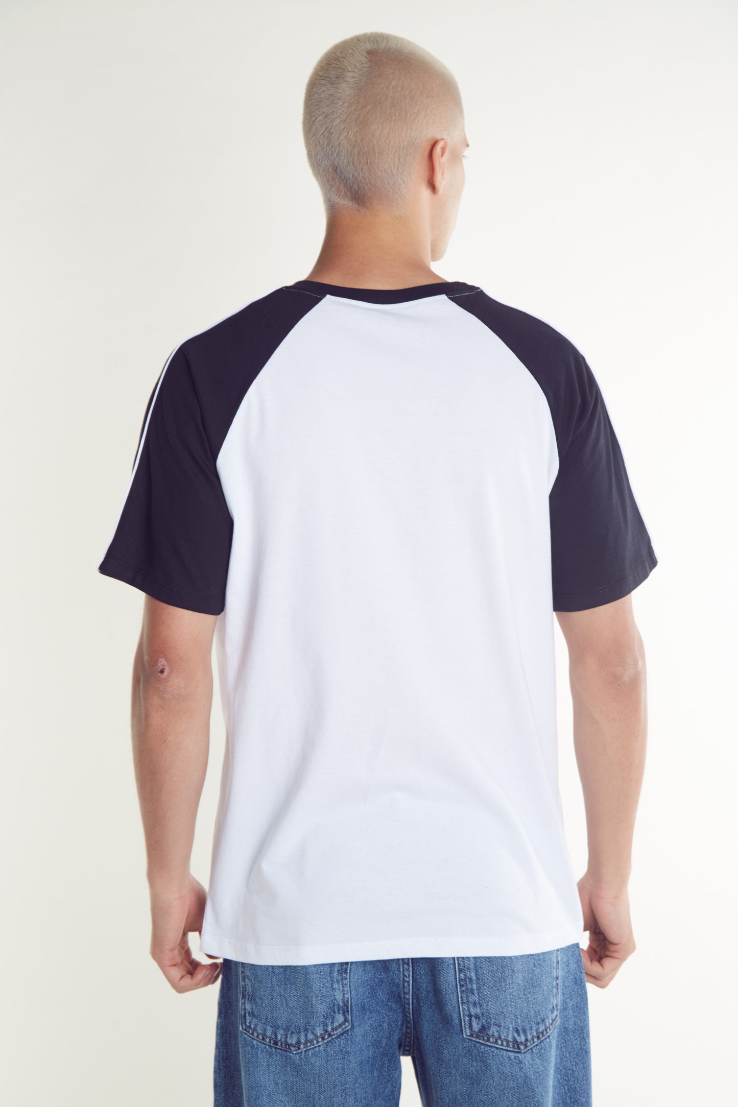 remera_mc_vulk_simon_tee_white#DF#WHITE